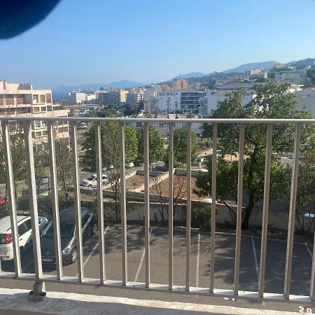 Vannina Δωμάτια σε οικογενειακή κατοικία *