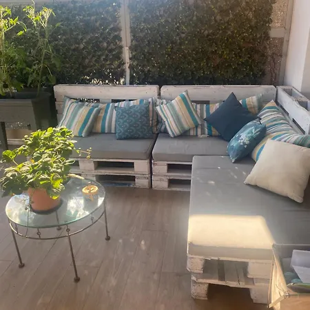 Rum i privatbostad Vannina *